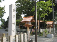 金守神社の “十七夜の大藤”