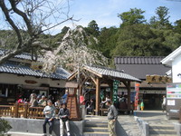 小國神社にて