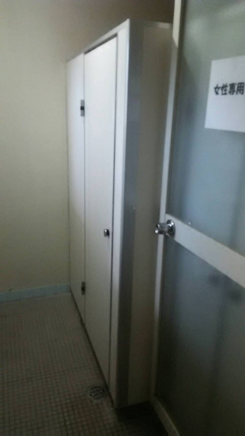 1Fのトイレの補修工事を行いました