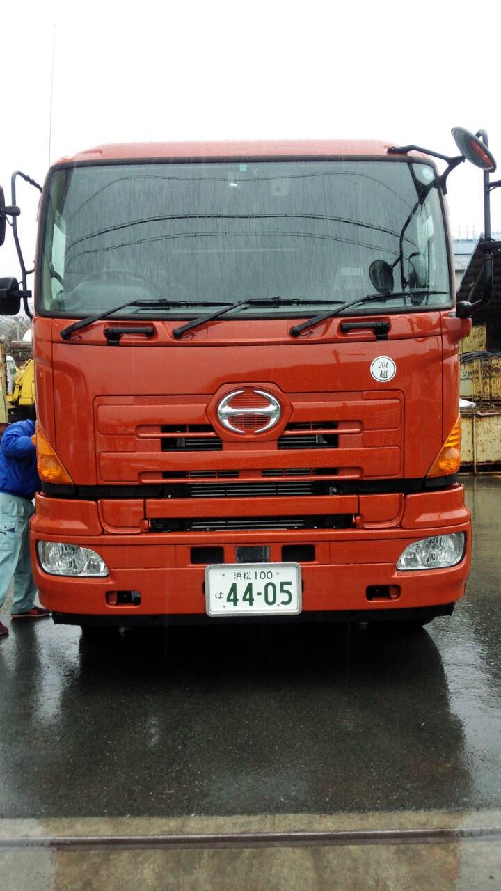 新車納入