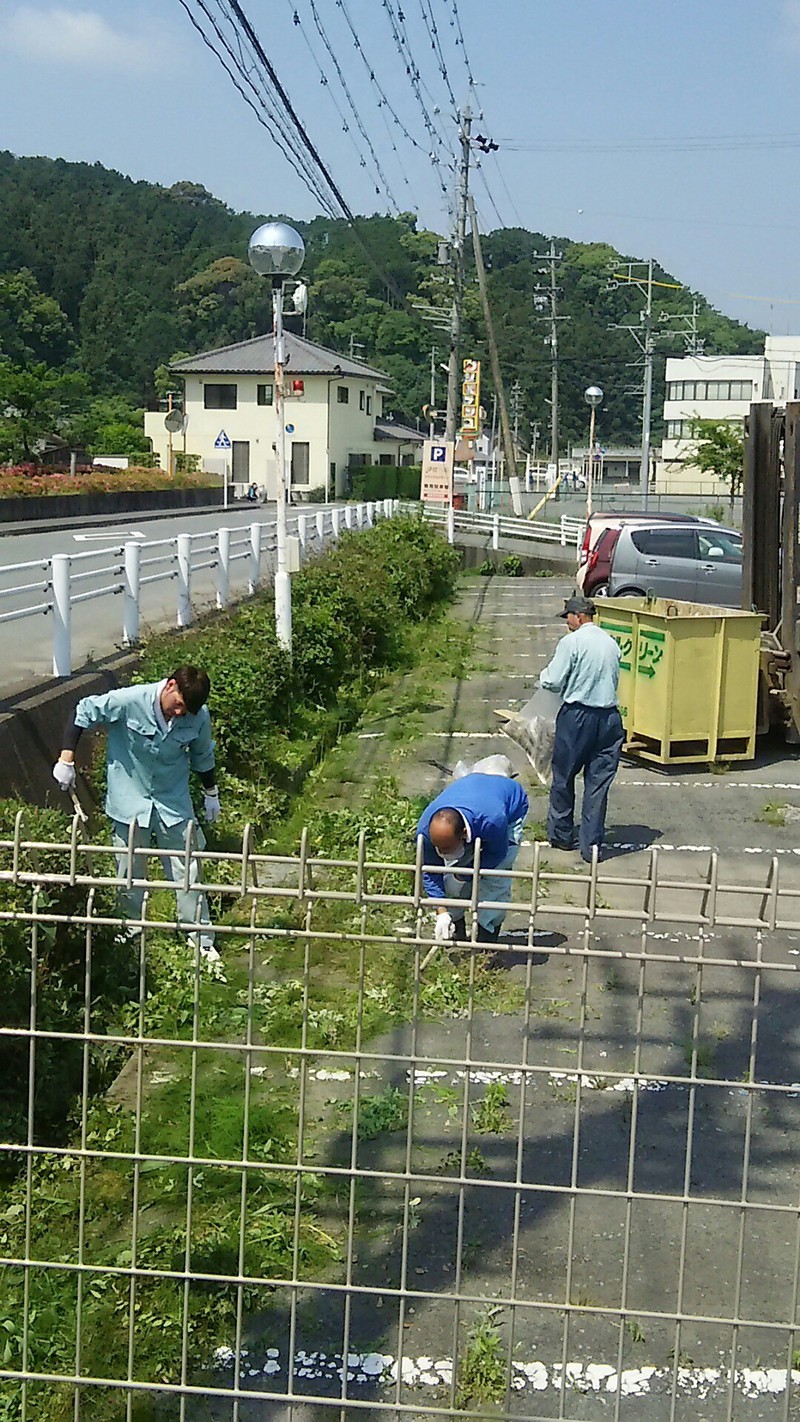 本社　清掃活動