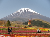 2016年5月5日の富士山　　ぐりんぱ