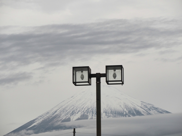 2018年3月9日の富士山　　富士市総合運動公園