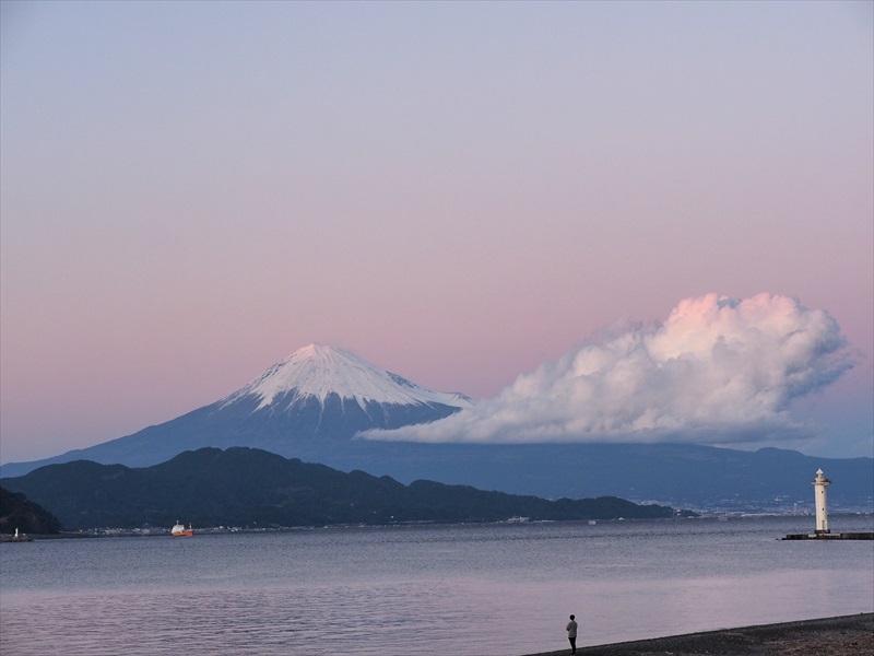 2023年11月13日の富士山　　　三保