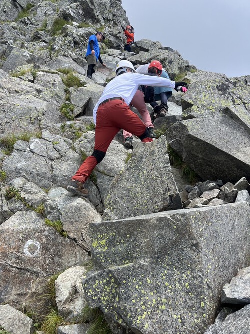 西穂独標とピラミッドピークへ登山