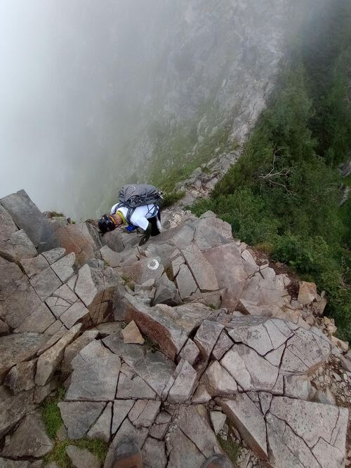 西穂独標とピラミッドピークへ登山