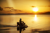 バイクと夕陽 2023/06/07 18:19:00