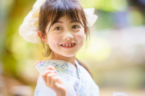 袴ポートレート子供 参拝 七五三