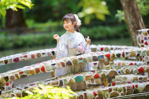 袴ポートレート子供 参拝 七五三