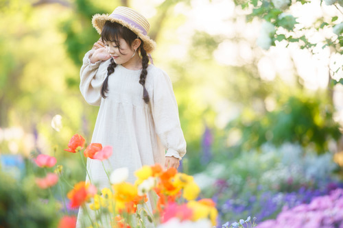 花ポートレート子供
