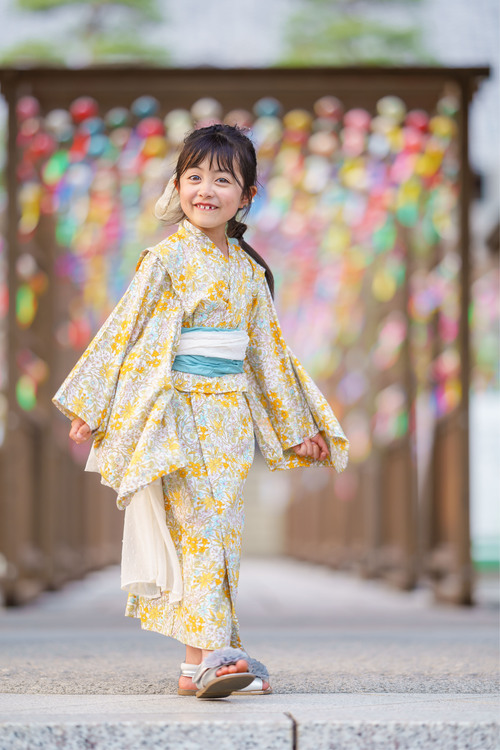 浴衣風鈴ポートレート子供