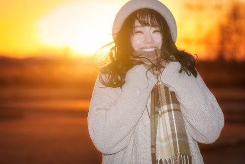 ギターとプロフィール写真