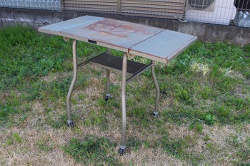 古いタイプライターテーブル　バタフライテーブル　（昭和レトロ・昭和雑貨・アンティークテーブル・古いテーブル・買取り）