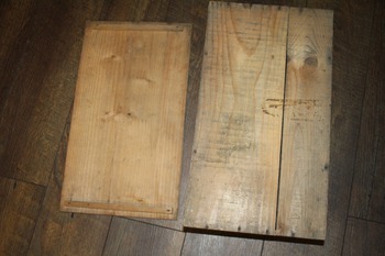 古い木製のふた付き空箱　（雪印ミルク・ヒゲタ醤油）　昭和レトロ雑貨・アンティーク木箱