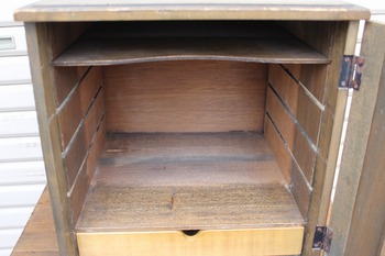 レトロな木製レコードケース　（カルテケース・書類ケース・小箪笥・コレクションケース）