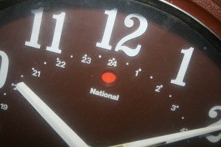 ナショナルの電気時計