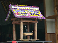今日は。花祭り。