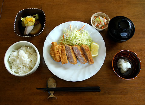 マグロカツ定食