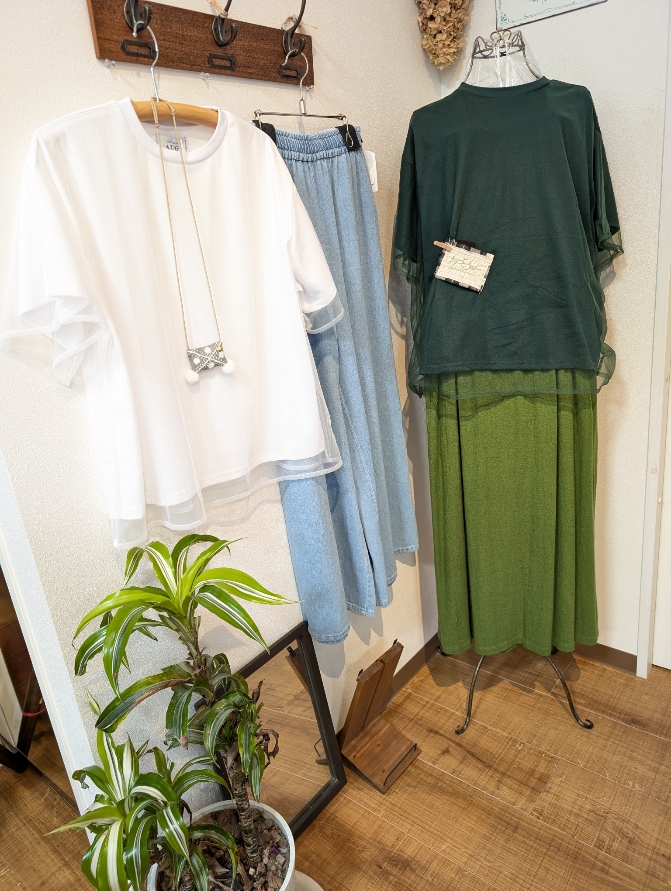 【 Ｈａｌｕ２ 初夏のＴシャツ ＆ オマケで！ パンツ・スカート祭り☆☆☆ 】開催します！＼(^o^)／