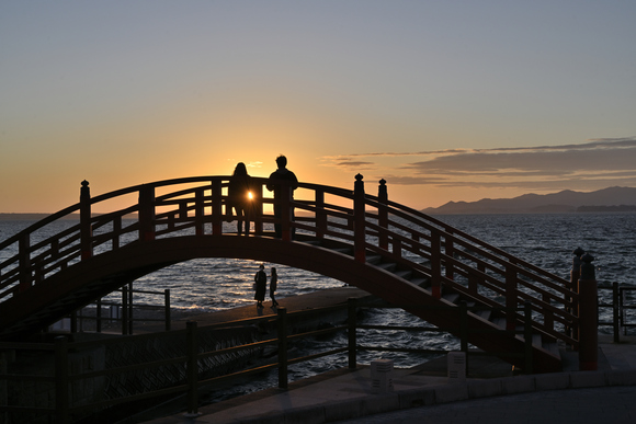 舘山寺　志ぶき橋夕陽