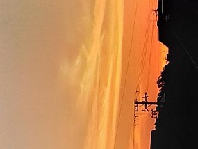 炎帝居坐る