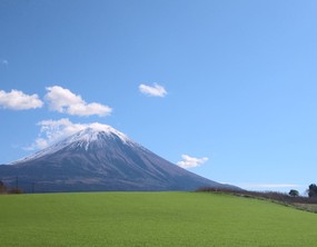 朝霧高原より