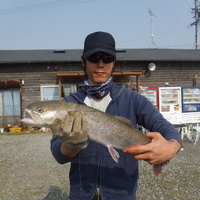 大物がでました！！ 2017/05/01 17:24:03