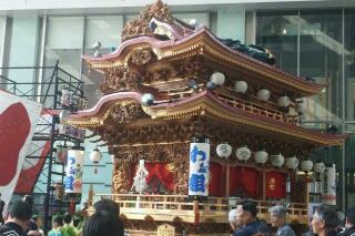 展示中です。