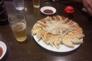 餃子とビール。(^-^)v