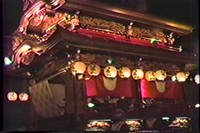 片側14個あった提灯 2011/06/19 23:47:37