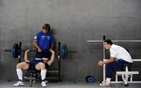 ウェイトトレーニングは正しい姿勢で