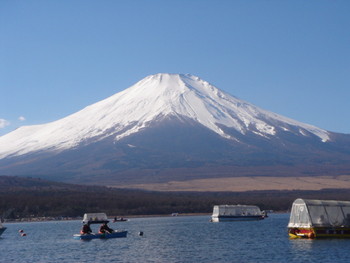 山中湖