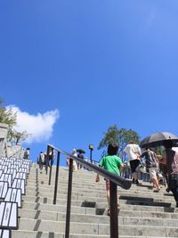 万灯祭　ご利益を求めて・・・ 2011/07/10 11:42:44