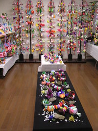つるし飾り展開催中 2010/02/04 08:13:31