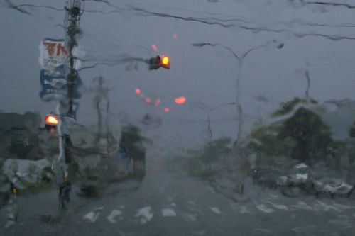 ☆世界最強女子バンドと大雨☆