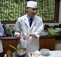 季節の茶の点心を学ぶ 2024/10/12 00:30:45
