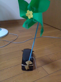 謎のラジコン