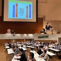 積極財政を勉強する。