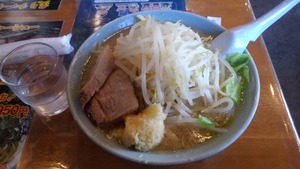 ラーメン大山（富士本店）・大麺