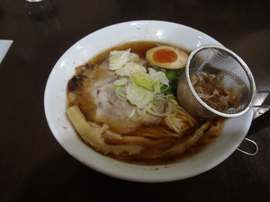 タブー・ザボニート・手火山醤油ラーメン