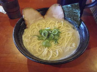 池めん・濃厚とんこつラーメン