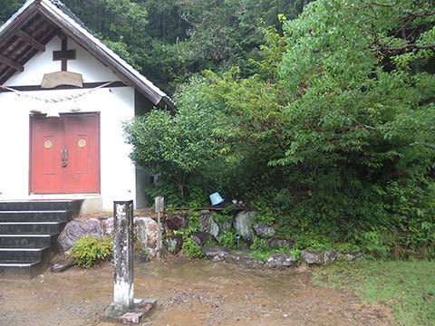 宮道天神の水