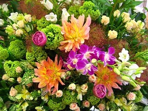 ブログをご覧のお客様からスタンド生花のご注文