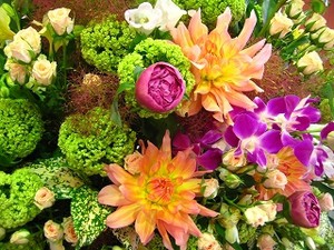 ブログをご覧のお客様からスタンド生花のご注文
