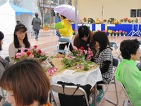 フラワーアレンジ教室　in　花と緑の祭2009