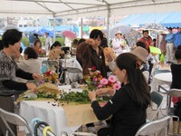 フラワーアレンジ教室　in　花と緑の祭2009
