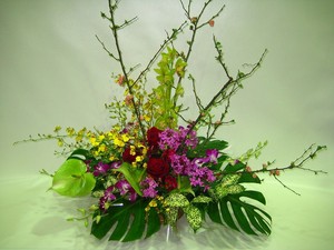 豪華なお祝アレンジ