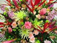 カラオケ屋さんのオープン用スタンド花