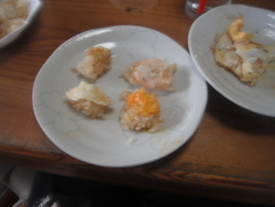 ＴＨＥ　目玉焼き寿司。