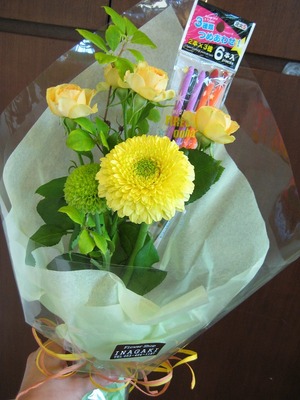 花束に・・・花火？？